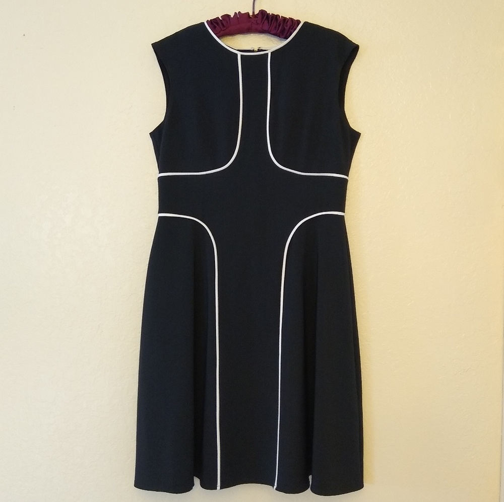 London Style black dress